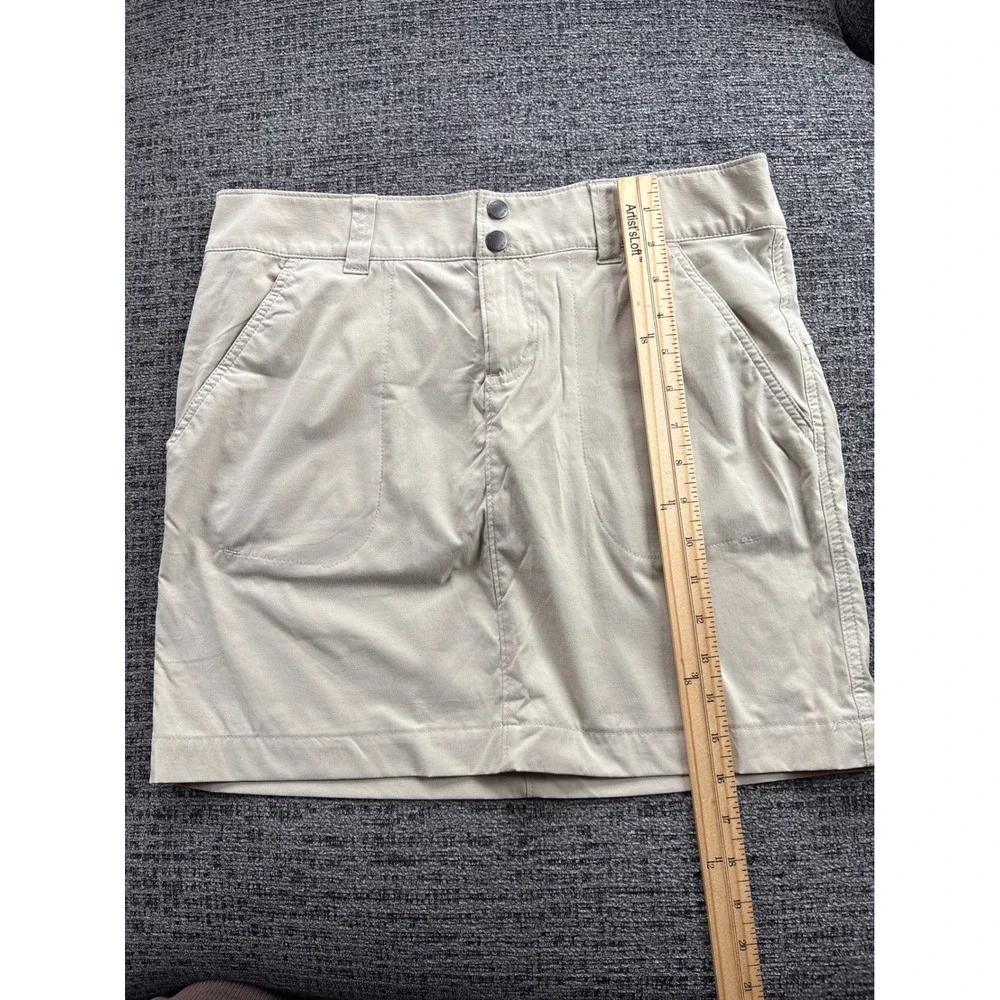 Columbia Women's Tan Skort Size 10 Nylon Stretch Active Golf AL1931‎ 1710551